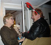 Surprise and Merry Christmas, Mom!